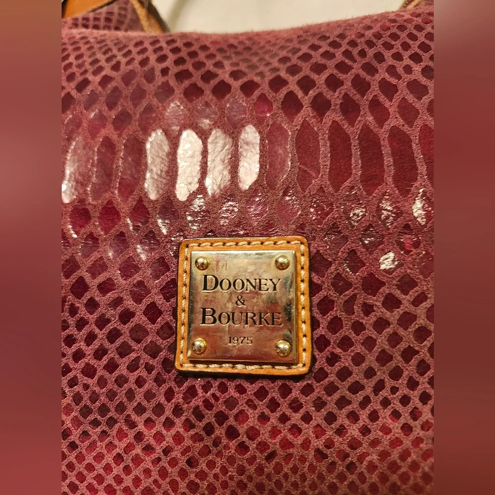 Dooney And Bourke Bordeaux, Snakeskin Embossed Leather Hobo Bag-  GUC 14×13 - Picture 10 of 16